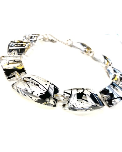 LG - DELPHINE graffiti - necklace