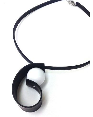 SC Virgule white - necklace