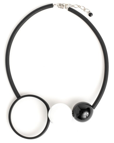 SC SPACE BW - necklace