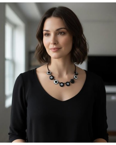 TJ 42A3 black/white/grey