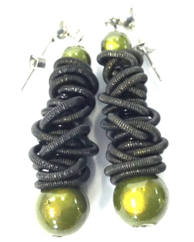SGP PEARLS with threads green